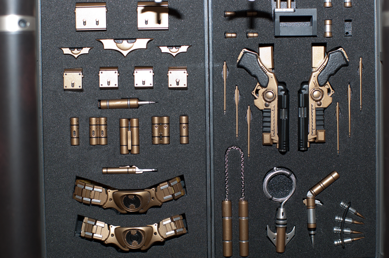 Illustration for article titled Batman Has Some Stupid Weapons